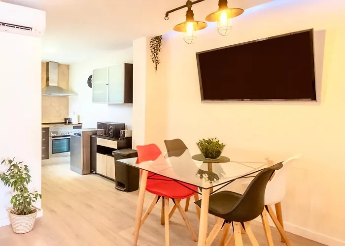 Desconecta Junto Al Mercado De Alicante